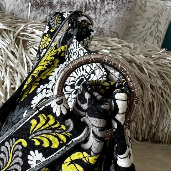 VERA BRADLEY Baroque Holiday 2010 Tote Black Yellow White Gray Y2K Hobo Quilted - Picture 4 of 11